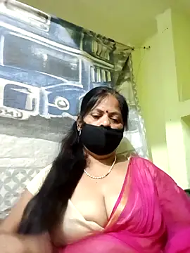 Snapshot of SEEMA_012 chatting on 04-16-26, 05:30 SEEMA 012 online show from 04-16-26, 05:30