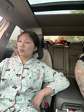 L7D8521 online show from 04-14-26, 09:59