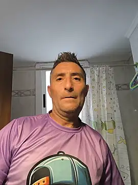 Snapshot of danko2979 chatting on 05-24-26, 03:50 danko2979 online show from 05-24-26, 03:50