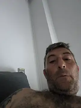 Snapshot of danko2979 chatting on 07-06-26, 03:03 danko2979 online show from 07-06-26, 03:03