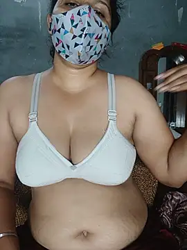 Snapshot of Riyashrma001 chatting on 05-12-26, 10:12 Riyashrma001 online show from 05-12-26, 10:12