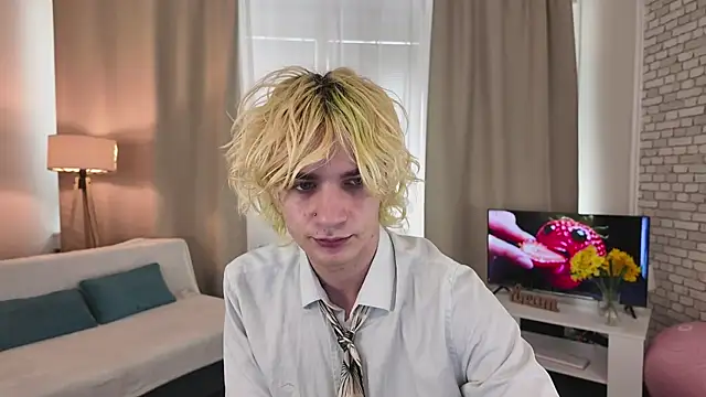 JameMilann online show from 05-13-26, 01:08