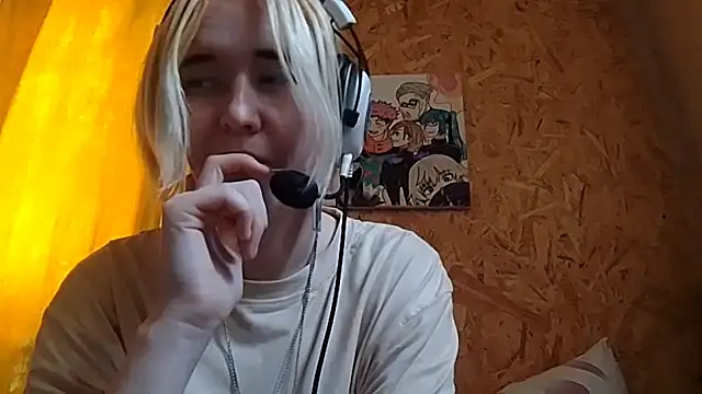 LaquitaSeybert online show from 04-04-26, 08:12