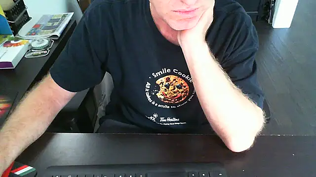 Shalun2000 online show from 06-20-26, 04:32