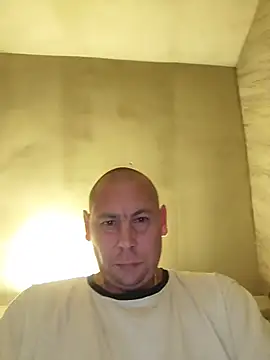 Snapshot of gratyl chatting on 07-06-26, 05:59 gratyl online show from 07-06-26, 05:59