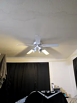 JpSmith04 online show from 04-03-26, 11:47