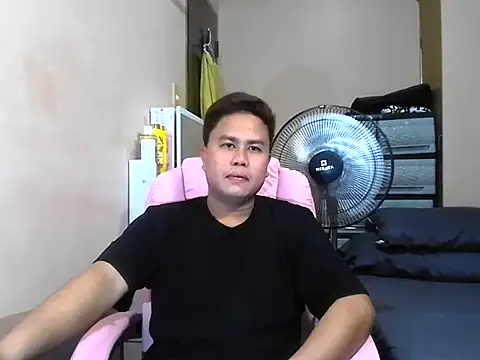 Snapshot of tipsy_butter chatting on 07-01-26, 07:32 tipsy butter online show from 07-01-26, 07:32