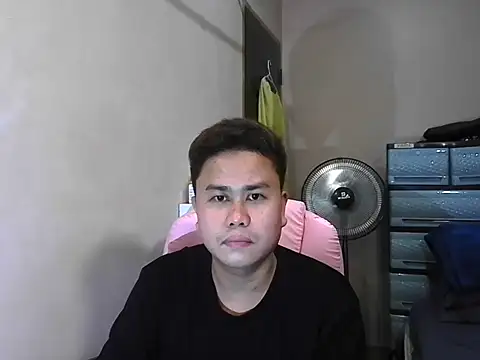 Snapshot of tipsy_butter chatting on 07-11-26, 06:49 tipsy butter online show from 07-11-26, 06:49