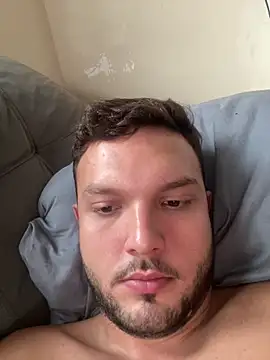 FernandoFloripa11 online show from 04-05-26, 03:31