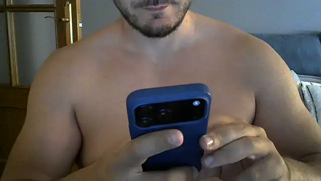Snapshot of Parejared chatting on 07-11-26, 12:19 Parejared online show from 07-11-26, 12:19