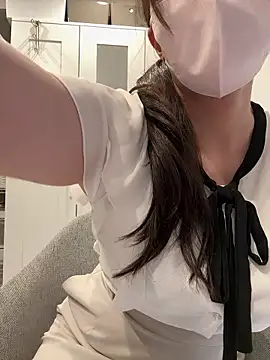 Snapshot of hiyori_hiyochan chatting on 07-27-26, 12:01 hiyori hiyochan online show from 07-27-26, 12:01