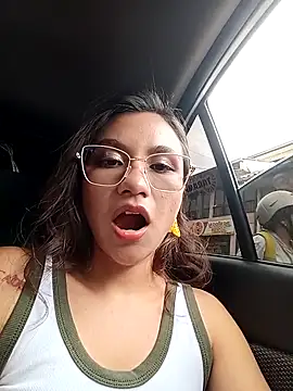 Snapshot of Leticia_Hinkley_ chatting on 04-08-26, 03:45 Leticia Hinkley online show from 04-08-26, 03:45