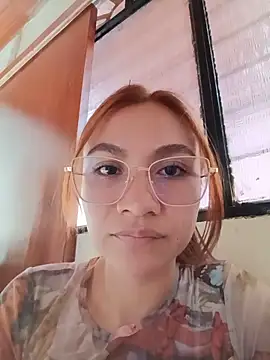 Snapshot of Leticia_Hinkley_ chatting on 05-15-26, 02:46 Leticia Hinkley online show from 05-15-26, 02:46