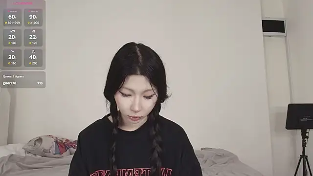Snapshot of ayasinji chatting on 04-18-26, 11:36 ayasinji online show from 04-18-26, 11:36