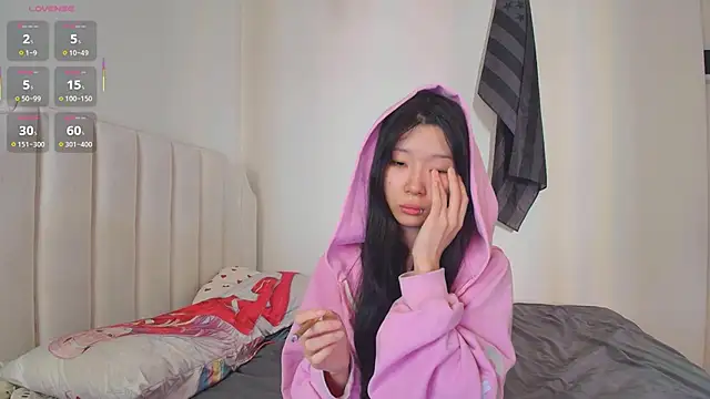 Snapshot of ayasinji chatting on 05-15-26, 03:35 ayasinji online show from 05-15-26, 03:35