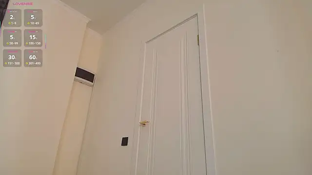 Snapshot of ayasinji chatting on 05-16-26, 10:36 ayasinji online show from 05-16-26, 10:36