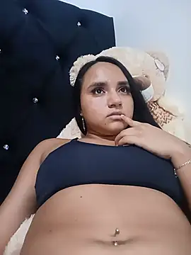 Snapshot of Valentina_Narvaez chatting on 05-23-26, 07:29 Valentina Narvaez online show from 05-23-26, 07:29