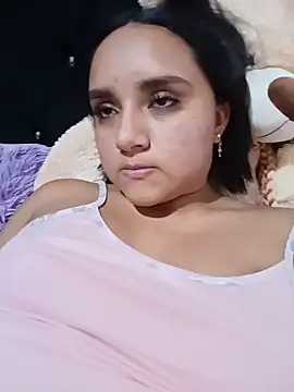Valentina Narvaez online show from 06-17-26, 06:20