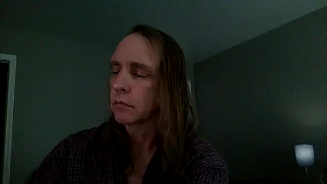 Snapshot of Magnus_Luv chatting on 07-01-26, 06:40 Magnus Luv online show from 07-01-26, 06:40