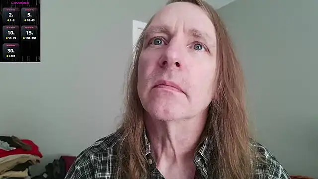 Snapshot of Magnus_Luv chatting on 07-11-26, 11:13 Magnus Luv online show from 07-11-26, 11:13
