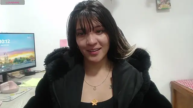 hannajonnes1 online show from 05-19-26, 03:13