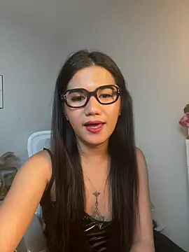 JassmineLove online show from 06-27-26, 12:44