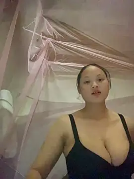 Snapshot of __Sunflower__ chatting on 05-03-26, 01:50 Sunflower online show from 05-03-26, 01:50