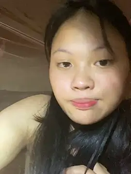 Snapshot of __Sunflower__ chatting on 05-13-26, 01:41 Sunflower online show from 05-13-26, 01:41