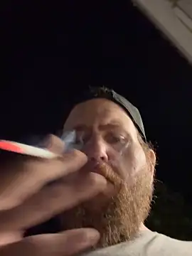 Snapshot of jayc23 chatting on 04-14-26, 02:39 jayc23 online show from 04-14-26, 02:39