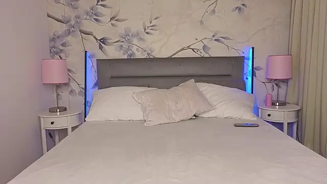 Snapshot of Delicious_sugar chatting on 04-11-26, 12:42 Delicious sugar online show from 04-11-26, 12:42