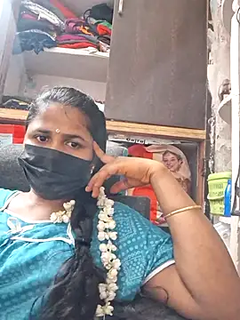Snapshot of geetha2269 chatting on 05-22-26, 07:19 geetha2269 online show from 05-22-26, 07:19