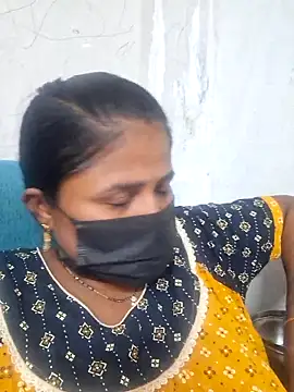 Snapshot of geetha2269 chatting on 05-28-26, 05:54 geetha2269 online show from 05-28-26, 05:54