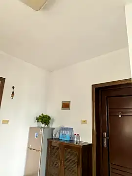 Snapshot of yang6991 chatting on 06-09-26, 01:50 yang6991 online show from 06-09-26, 01:50