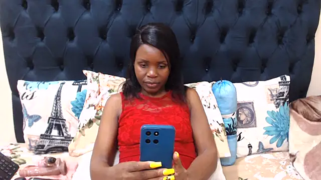 Snapshot of ChocolateClitt chatting on 06-21-26, 05:48 ChocolateClitt online show from 06-21-26, 05:48