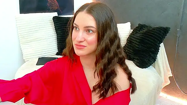 Amira a online show from 06-24-26, 04:22