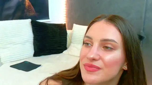 Amira a online show from 06-25-26, 05:12