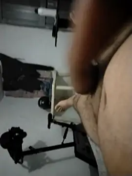 Snapshot of Yovanymartinez chatting on 04-16-26, 04:35 Yovanymartinez online show from 04-16-26, 04:35