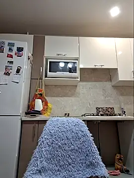 Snapshot of LaliaMia chatting on 09-27-25, 03:00 LaliaMia online show from 09-27-25, 03:00