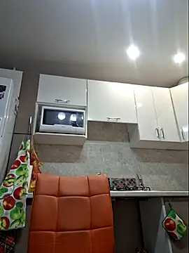 Snapshot of LaliaMia chatting on 11-18-25, 02:54 LaliaMia online show from 11-18-25, 02:54