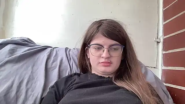 Snapshot of AmilenHot chatting on 04-08-26, 08:47 AmilenHot online show from 04-08-26, 08:47