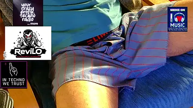 OllyFummler online show from 04-06-26, 06:14