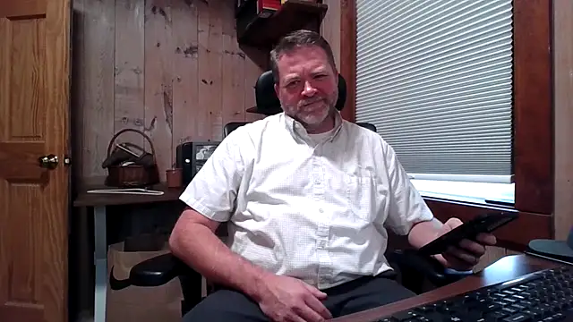 Snapshot of JJ_CONN78 chatting on 04-14-26, 12:22 JJ CONN78 online show from 04-14-26, 12:22