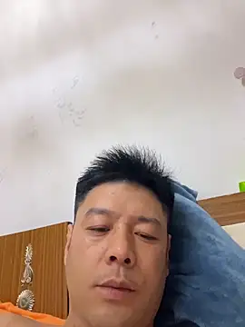 Snapshot of MM-VV888 chatting on 05-16-26, 01:21 MM-VV888 online show from 05-16-26, 01:21