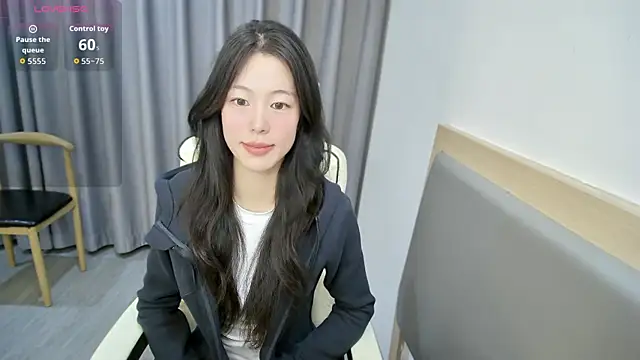 yizhixiaolulu online show from 04-06-26, 03:13