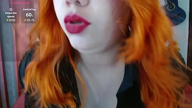 Snapshot of Srta_saraa chatting on 06-19-26, 03:22 Srta saraa online show from 06-19-26, 03:22