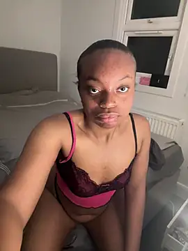 Snapshot of MADISONBx chatting on 04-07-26, 09:59 MADISONBx online show from 04-07-26, 09:59