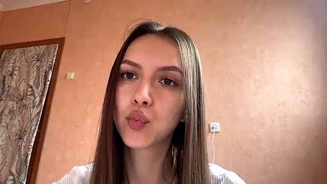 Snapshot of BrandyNorthcott chatting on 04-17-26, 02:47 BrandyNorthcott online show from 04-17-26, 02:47