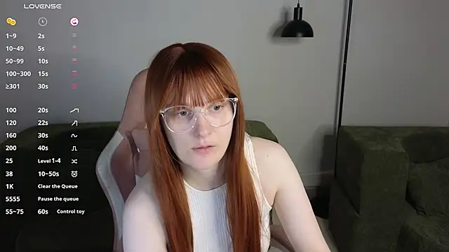 Snapshot of JessieWayy chatting on 04-13-26, 02:17 JessieWayy online show from 04-13-26, 02:17