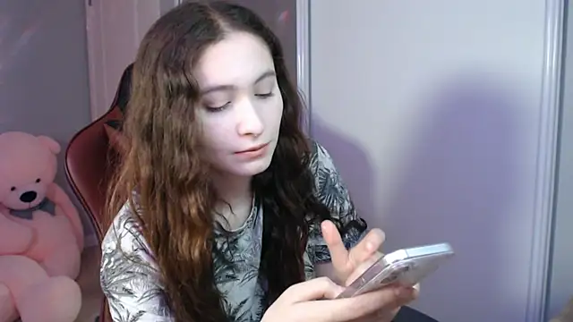Snapshot of solitudebby chatting on 05-17-26, 06:26 solitudebby online show from 05-17-26, 06:26