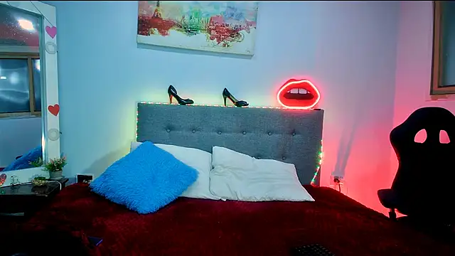 Snapshot of Lorena_sweet33 chatting on 06-08-26, 02:06 Lorena sweet33 online show from 06-08-26, 02:06